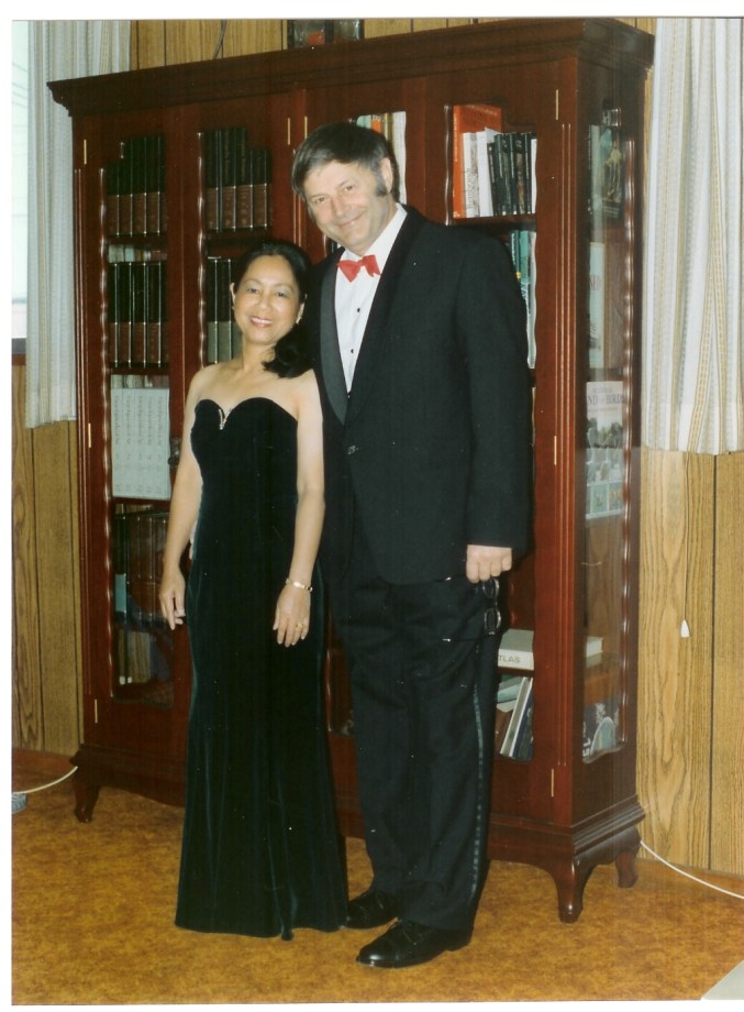 Que and Wally 001.jpg