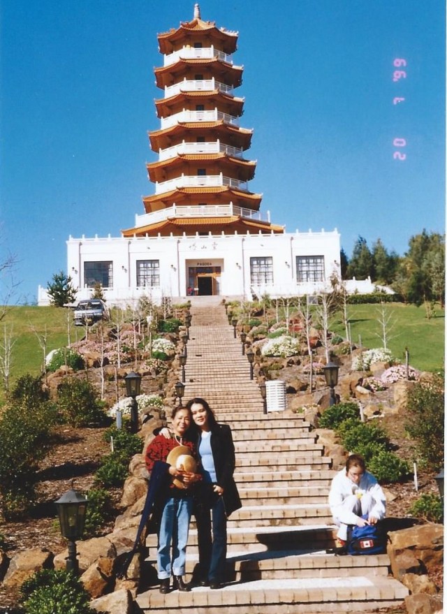 Scan0298 (3).jpg Que Lisa