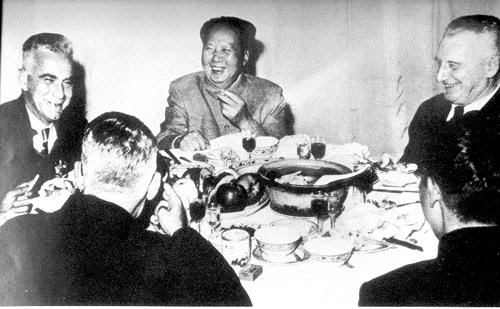 unnamed.jpg Trum Vach Tay dang DC 3